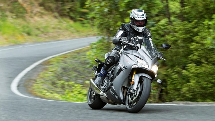 2016 Suzuki GSX-S1000F review - NZ Autocar