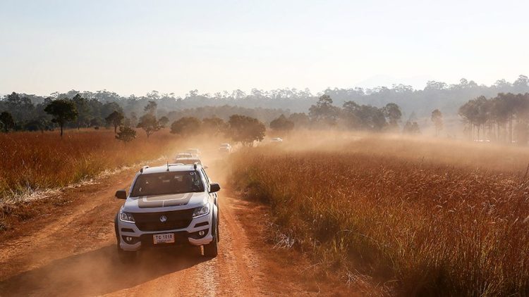 Colorado Thai breaker - 2020 Holden Colorado jungle trek - NZ Autocar