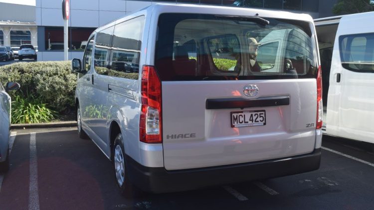 Toyota Hiace ZR review - NZ Autocar