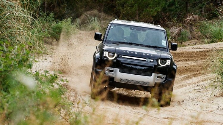 2020 Land Rover Defender 110 SE D240 review - NZ Autocar