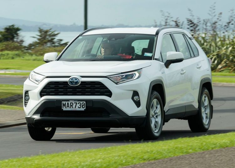 2022 Toyota RAV4 XSE Hybrid review - NZ Autocar