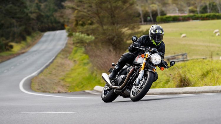 2020 Triumph Thruxton RS review - NZ Autocar