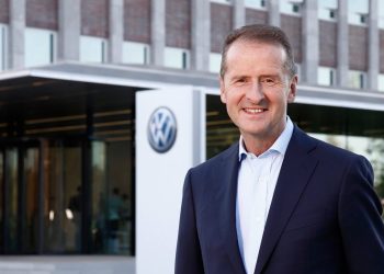 Member of the Board of Management of Volkswagen AG, Chairman of the Board of Management of the Volkswagen Passenger Cars brand