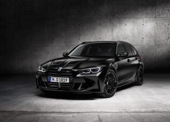 BMW M3 Touring in studio