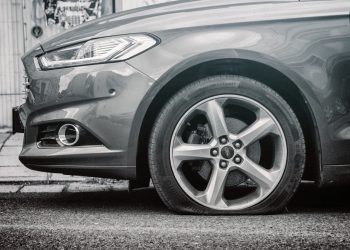 Flat tyre on Ford Mondeo side