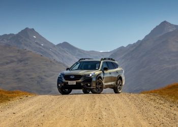 Subaru Outback 2.4 Turbo parked on road front three quarter view