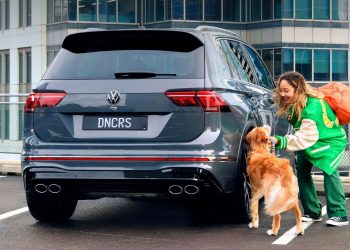 Volkswagen Tiguan R rear view with black New Zealand license plate