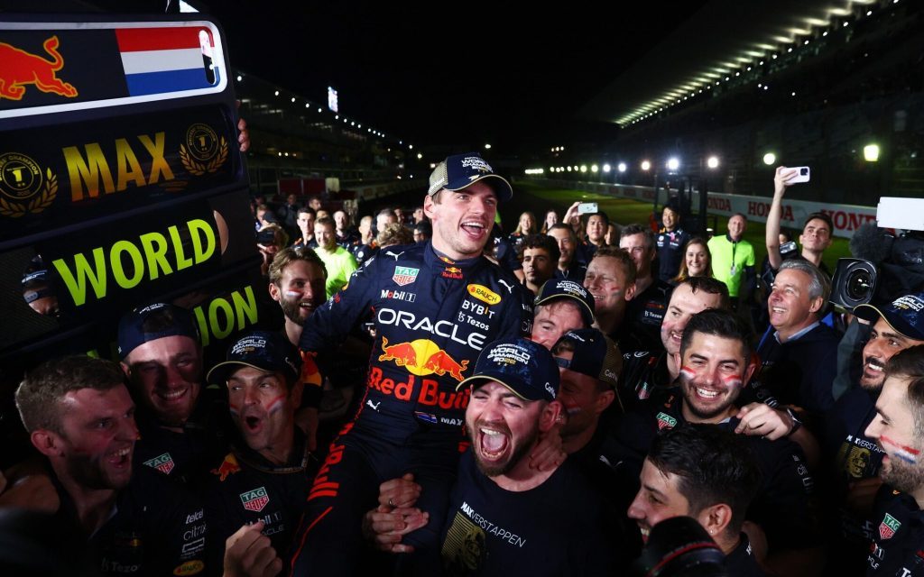 Max Verstappen and team celebrating world championship win