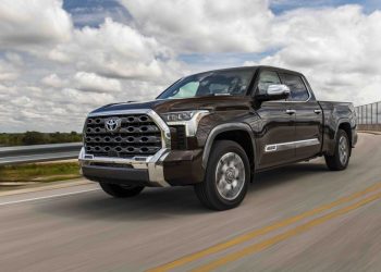 Toyota Tundra front three quarter view