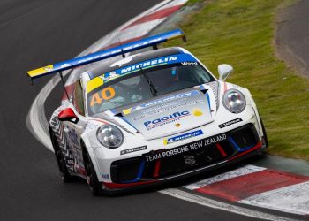 Porsche 911 991.2 race car front view on track