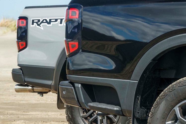 2023 Ford Ranger Raptor vs Ford Ranger Wildtrak comparison review - NZ ...