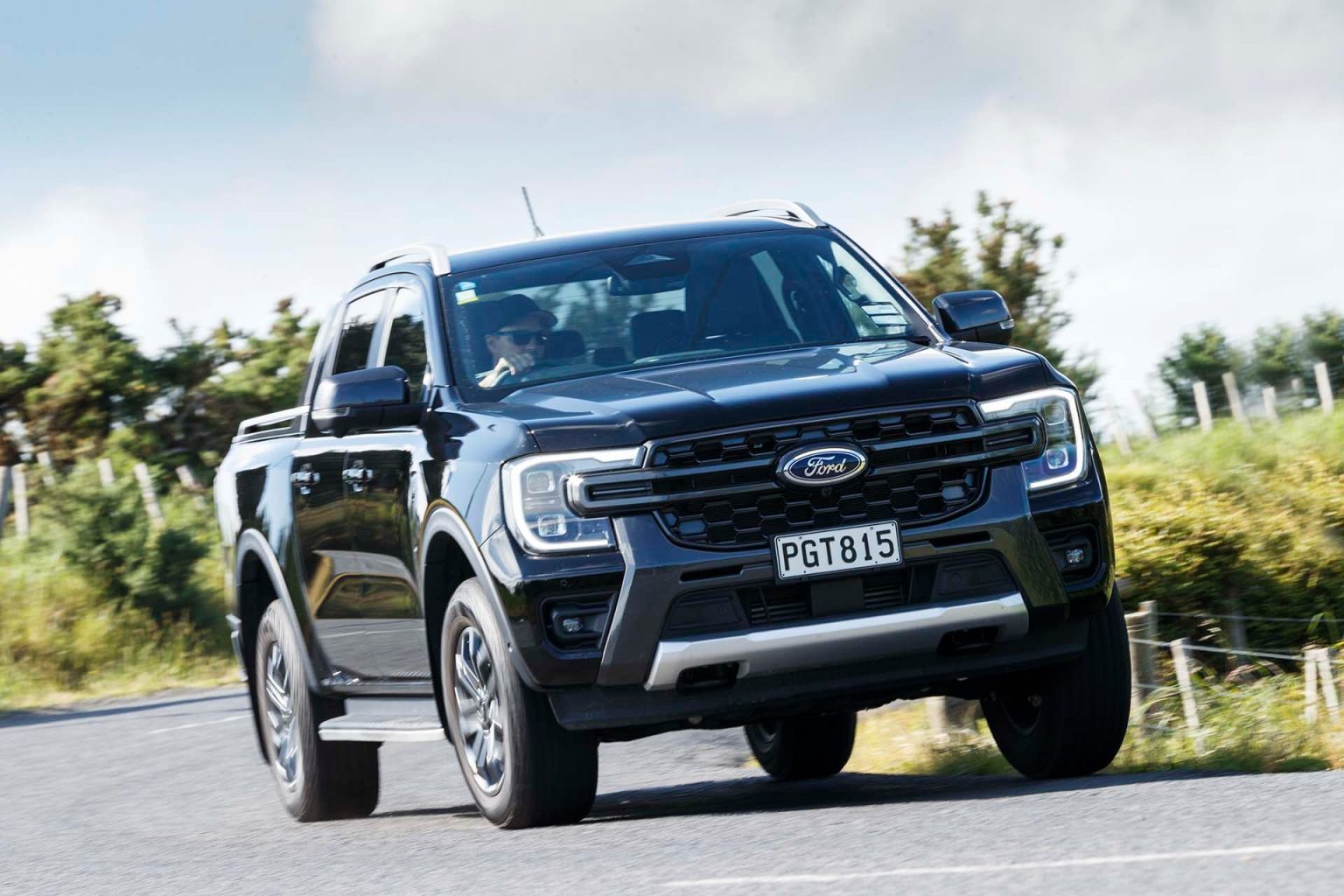 2023 Ford Ranger Raptor vs Ford Ranger Wildtrak comparison review - NZ ...