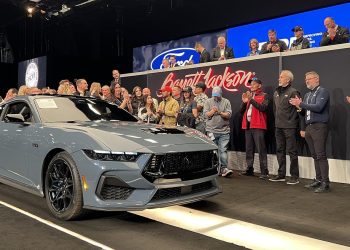 2024 Ford Mustang at auction