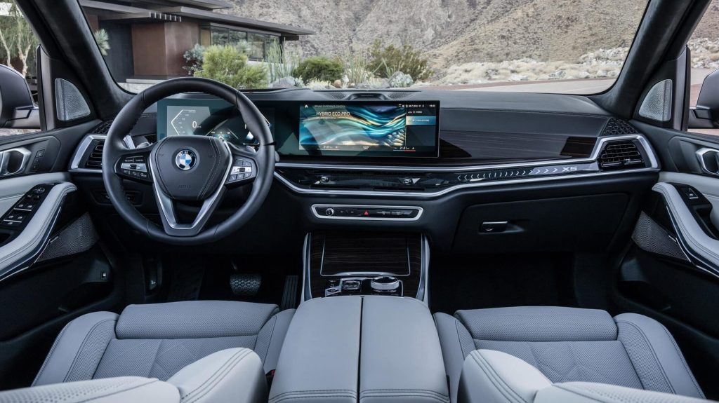 2024 BMW X5 interior