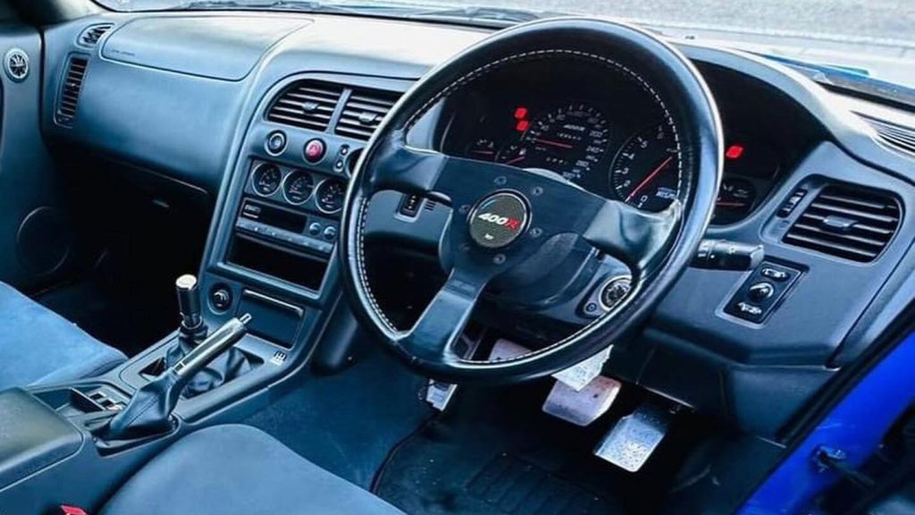 Nissan Skyline GT-R (R33) Nismo 400R interior