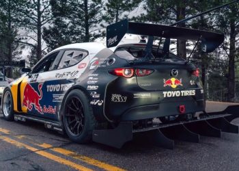 Mad Mike's Mazda3 Pikes Peak time attack car