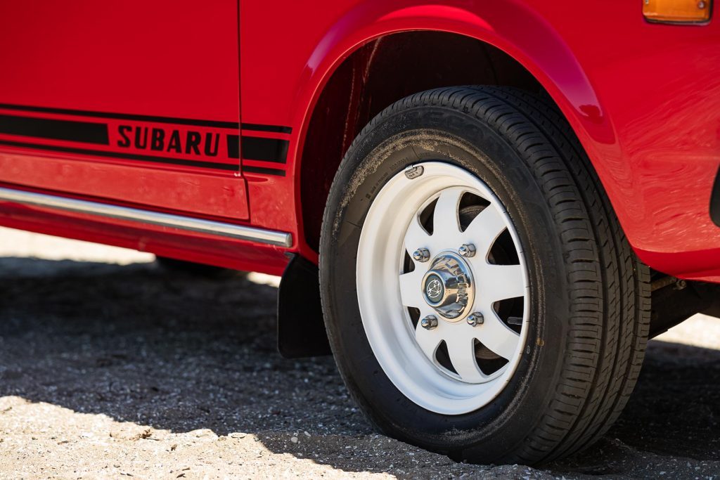 Subaru MVP pickup wheel detail