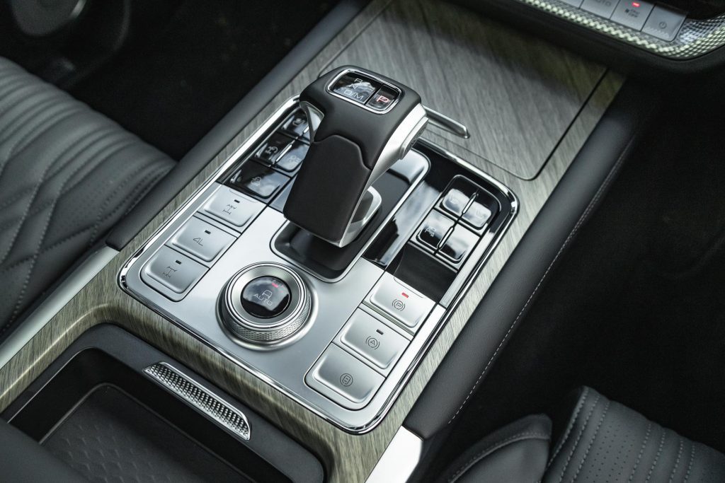 Gear selector in the 2024 GWM Tank 500 Ultra