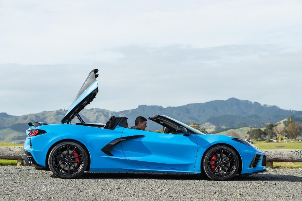 Mid-way roof down conversion in the Chevrolet Corvette Stingray 3LT Convertible