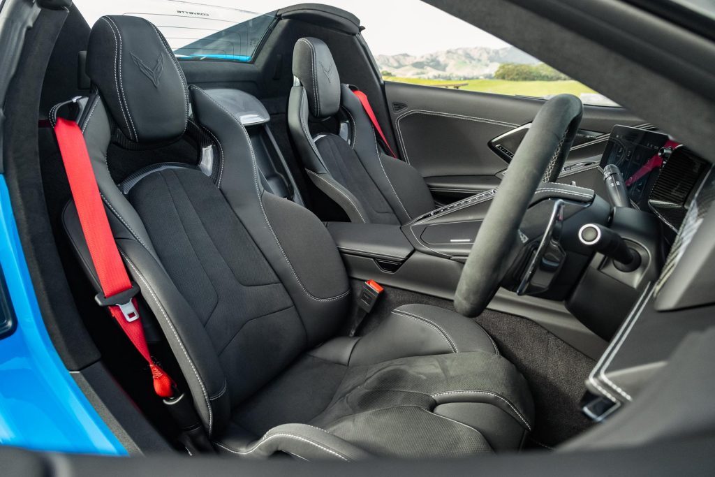 Interior wide view, and seats inside the Chevrolet Corvette Stingray 3LT Convertible