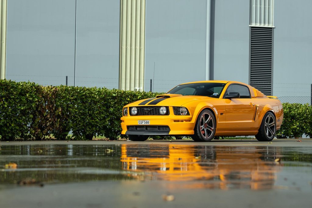 Reflection front shot of the 2007 Ford Mustang GT