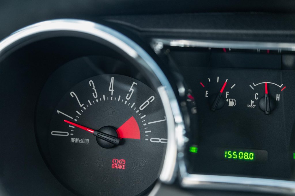 Tachometer of the 2007 Ford Mustang GT