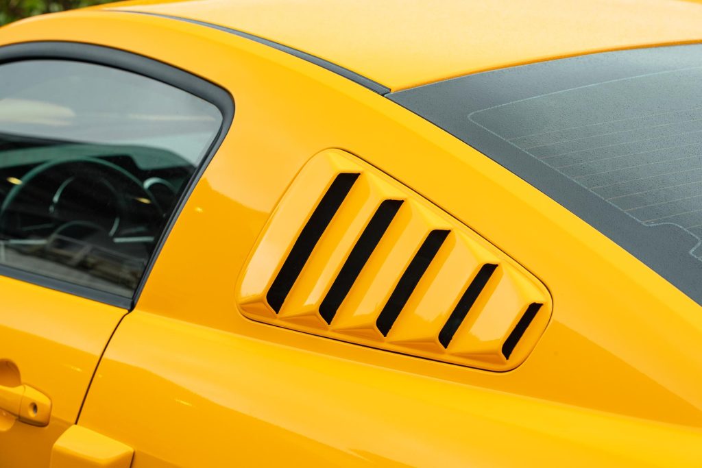 2007 Ford Mustang GT window louvres