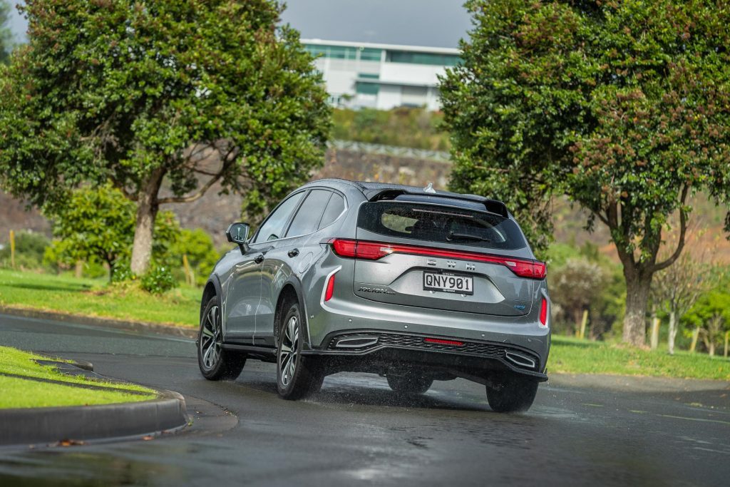 2024 Haval Jolion Ultra Hybrid taking a corner in the rain