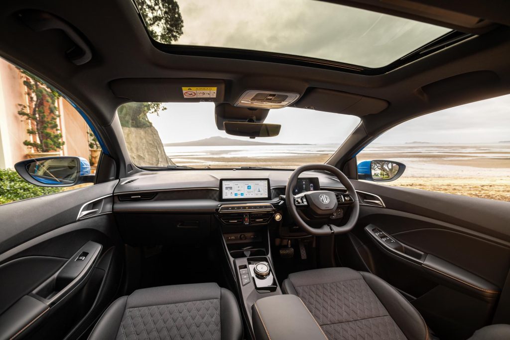 wide view of the MG3 Hybrid+ Essence's interior