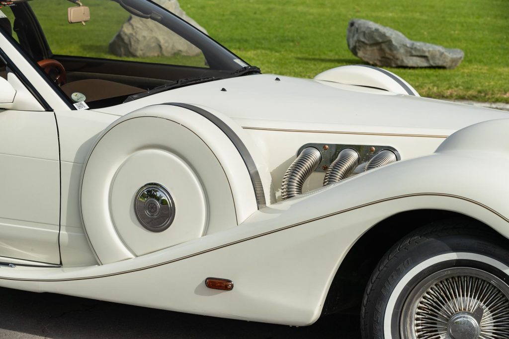 1990 Mitsuoka Le-Seyde mock exhausts, and spare wheel