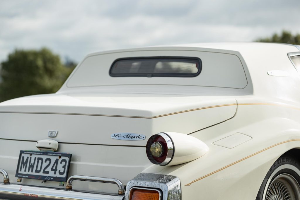 Rear detail of the 1990 Mitsuoka Le-Seyde