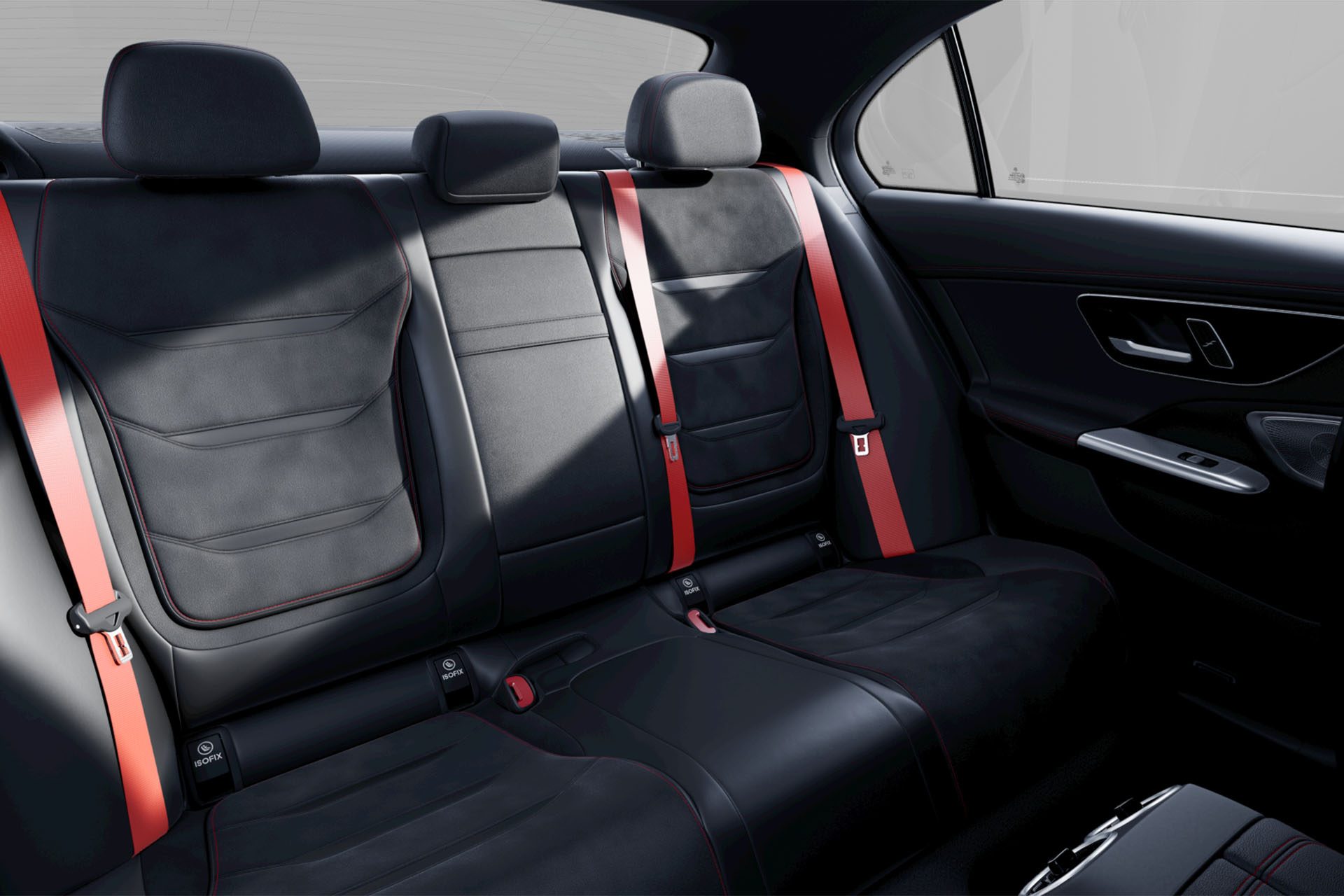 Red seat belts and seat highlights in Edition R model.