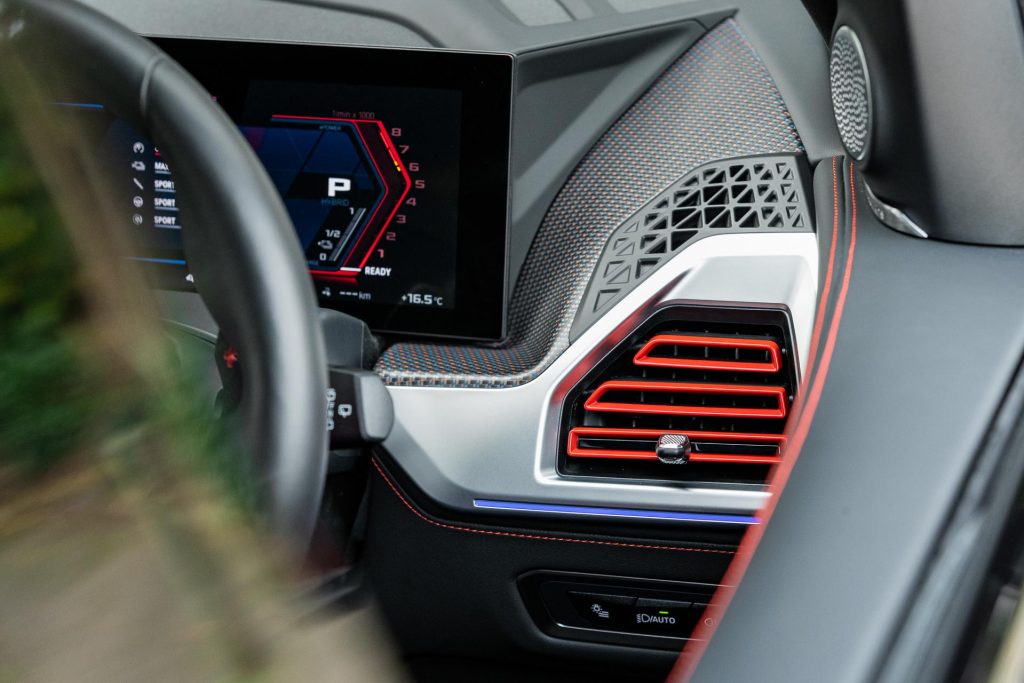 Interior red and blue carbon detail