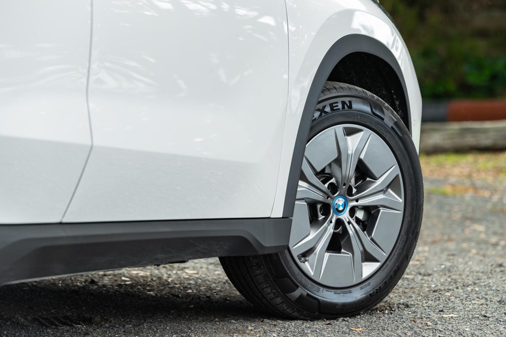 Wheel detail of the 2024 BMW iX1 eDrive20