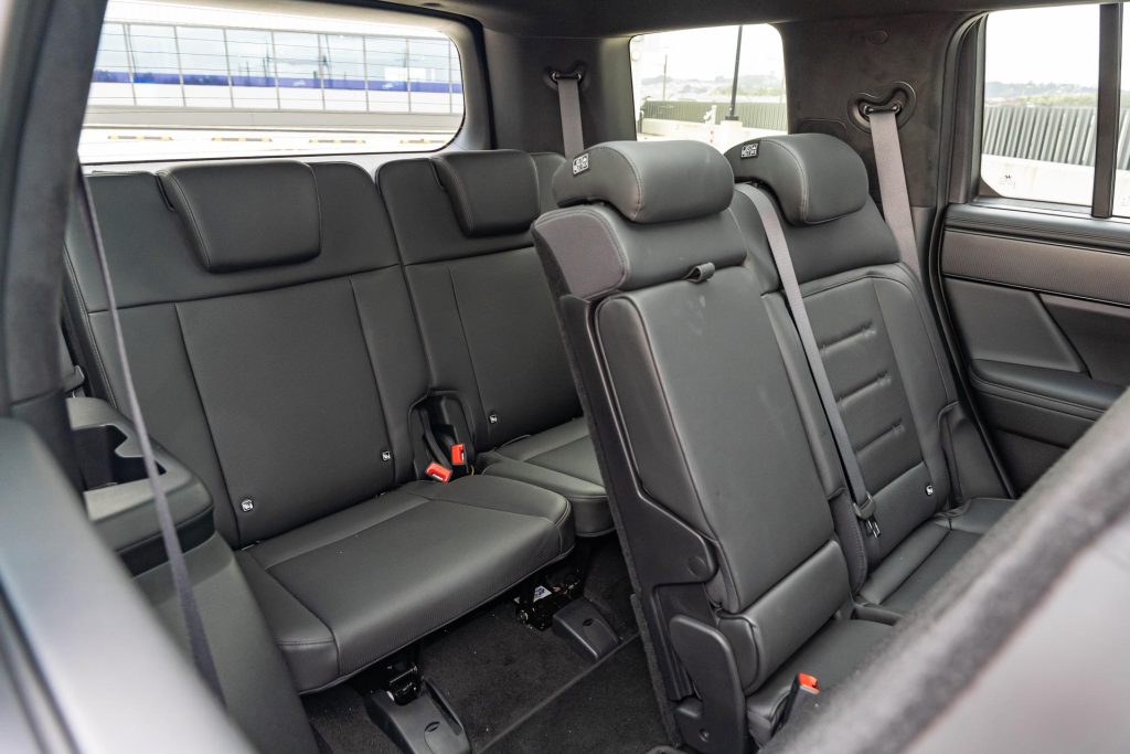 2024 Hyundai Santa Fe Hybrid rear seat row