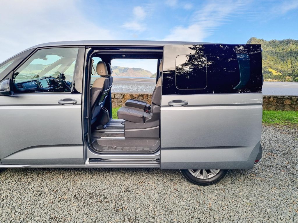 Side door opening on the 2024 Volkswagen Multivan Family