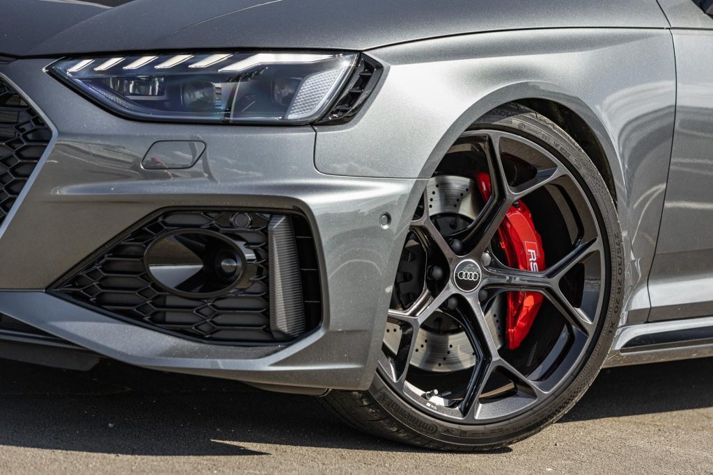 Front wheel detail of the 2024 Audi RS 4 Competition Plus