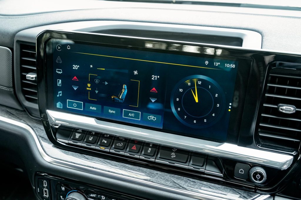 Interior infotainment system on the 2024 Chevrolet Silverado