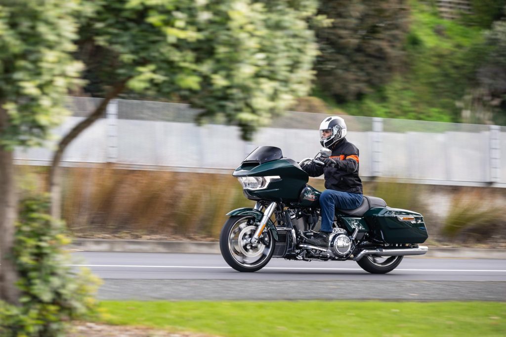 Harley-Davidson Road Glide panning shot