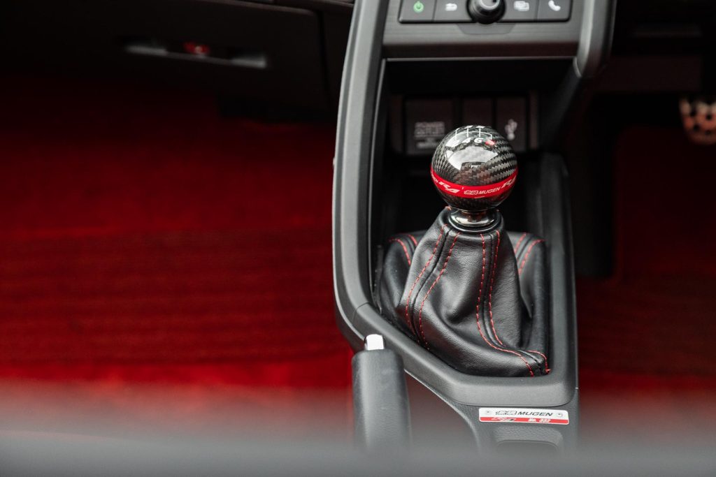 Honda S660 Mugen RA manual shifter