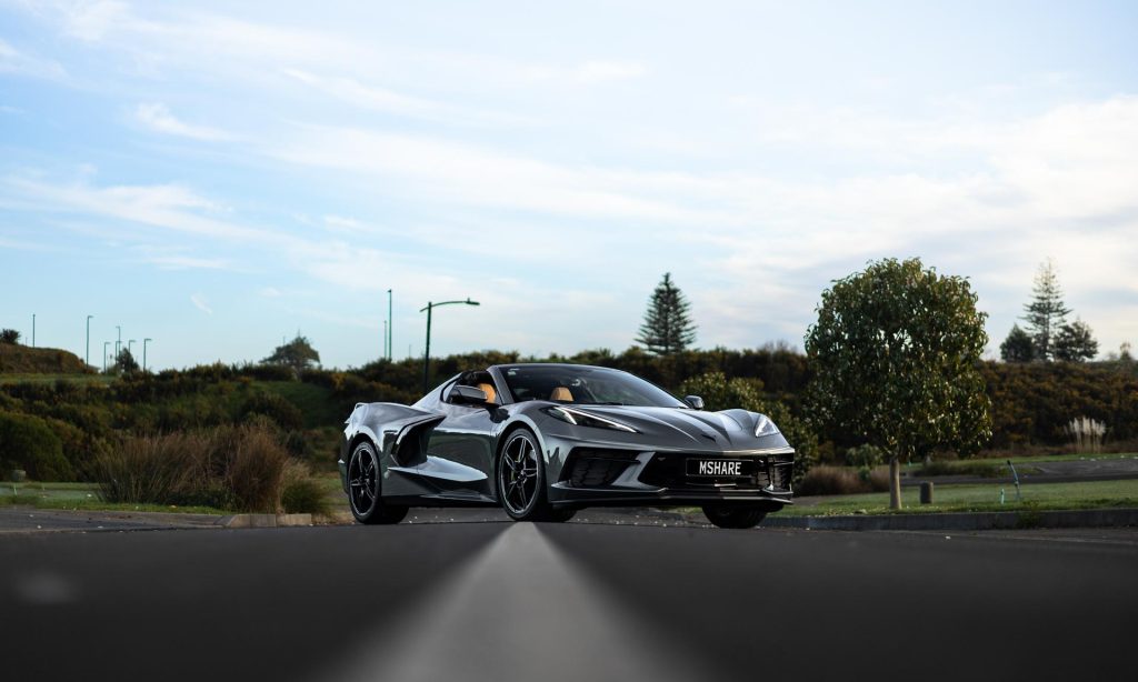 Chevrolet Corvette C8, parked in the middle of a road