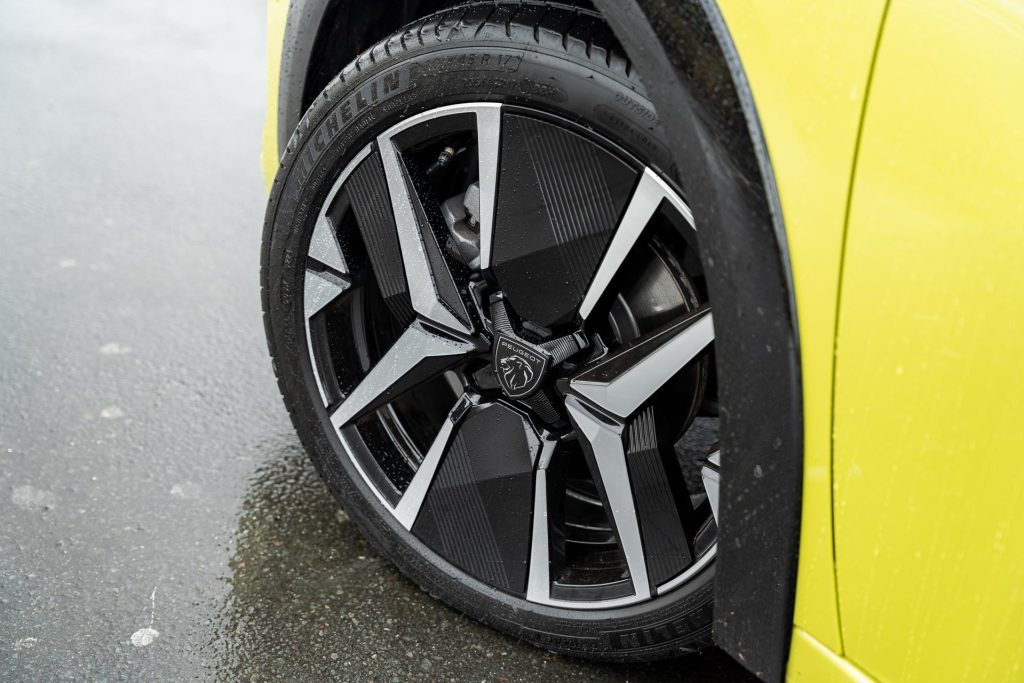 2024 Peugeot 208 GT Hybrid wheel detail closeup