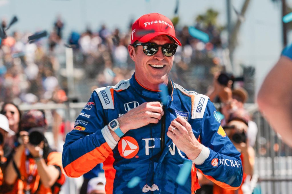 Scott Dixon celebrating his victory