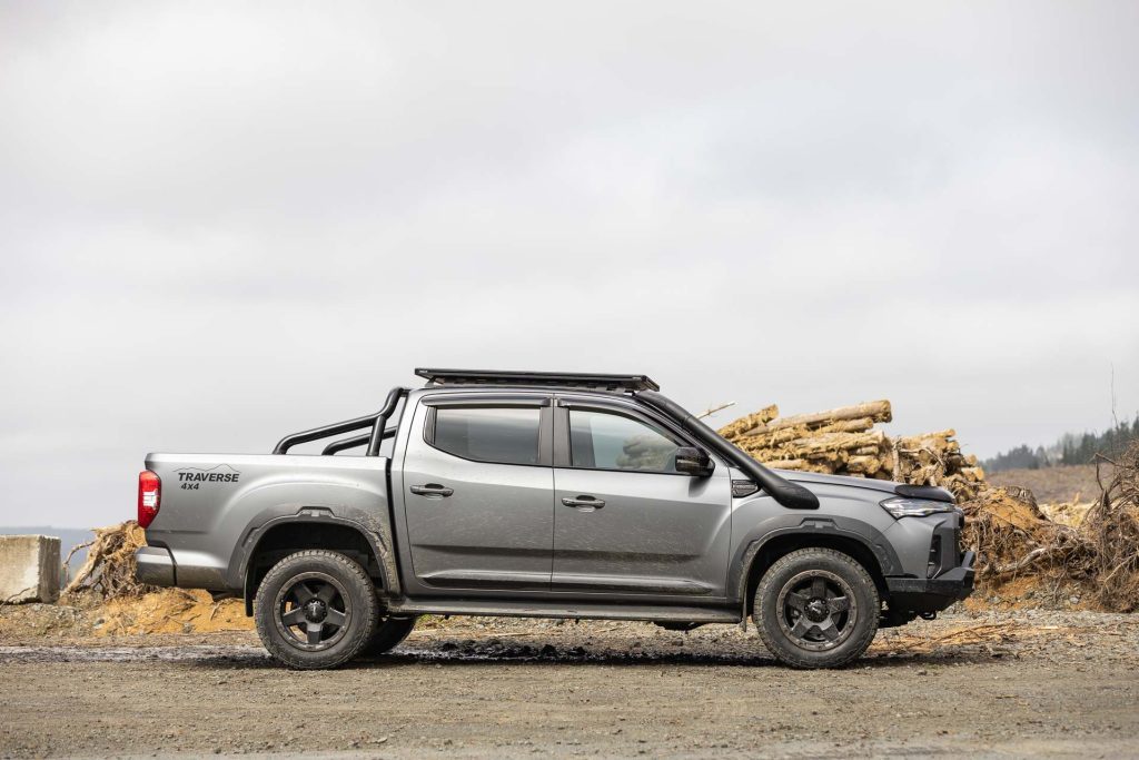 Side profile of the grey truck