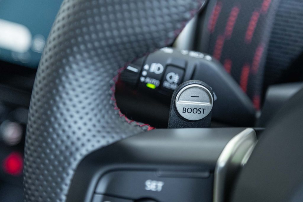 Boost button on the JCW Countryman 2024