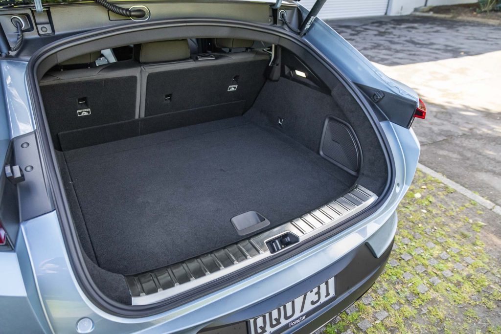 Polestar 4 boot space