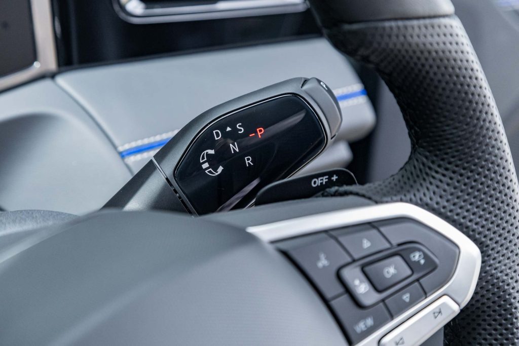 Drive selector in the 2024 Tiguan