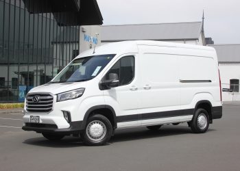 LDV Deliver 9 in white