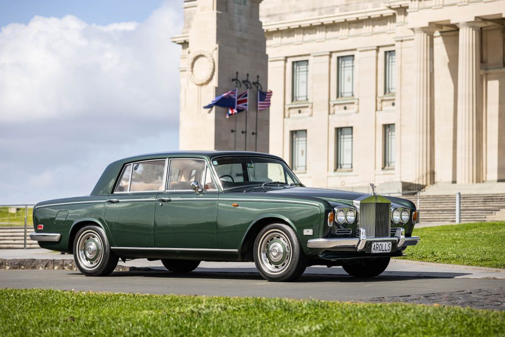 Rolls-Royce silver shadow, parked in front of Auckland War memorial museum