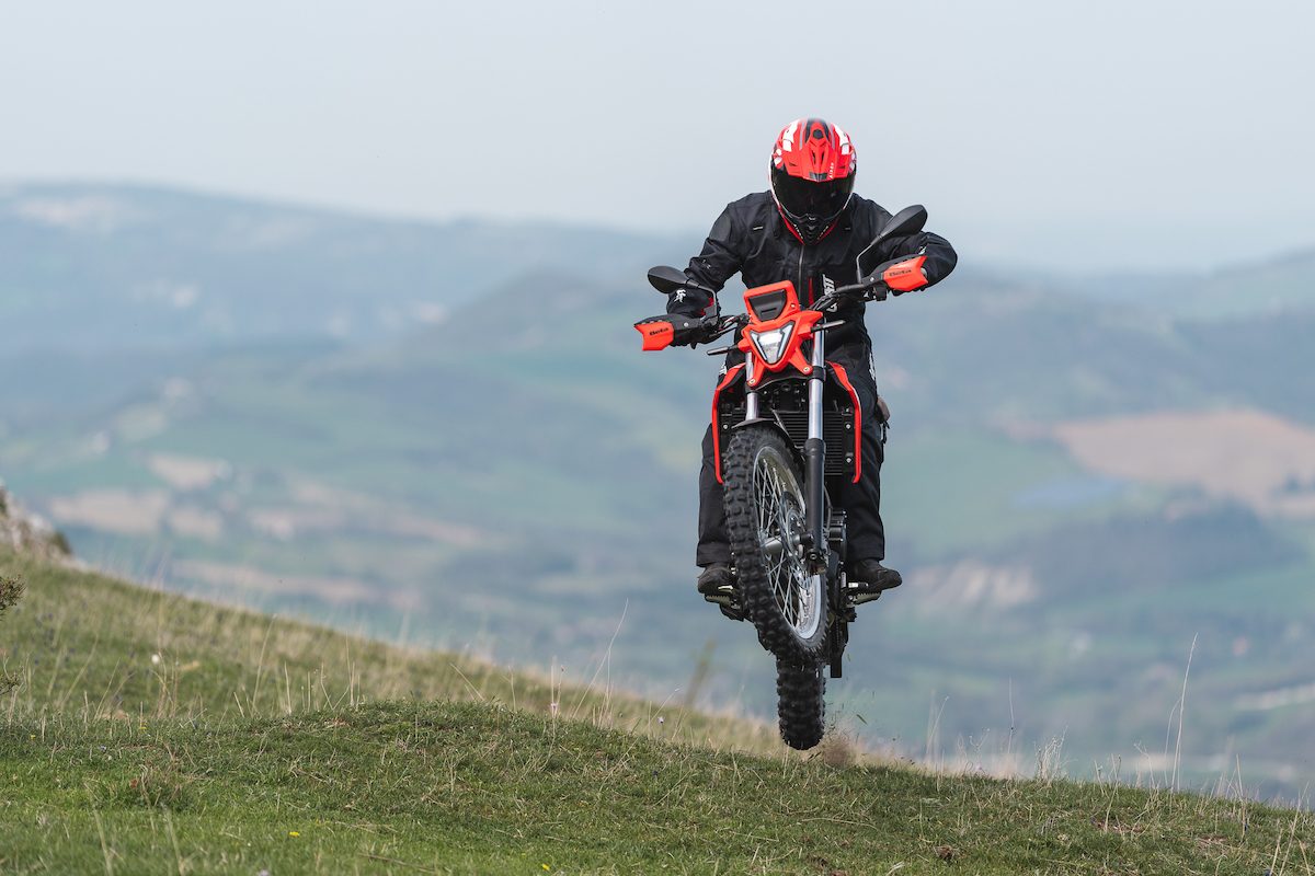 Flying Alp 4.0, as you do on a dirt bike for the road.